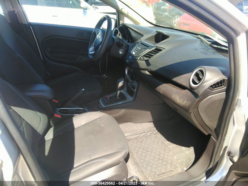 VIN 3FADP4BJ5HM118649 2017 FORD FIESTA SE