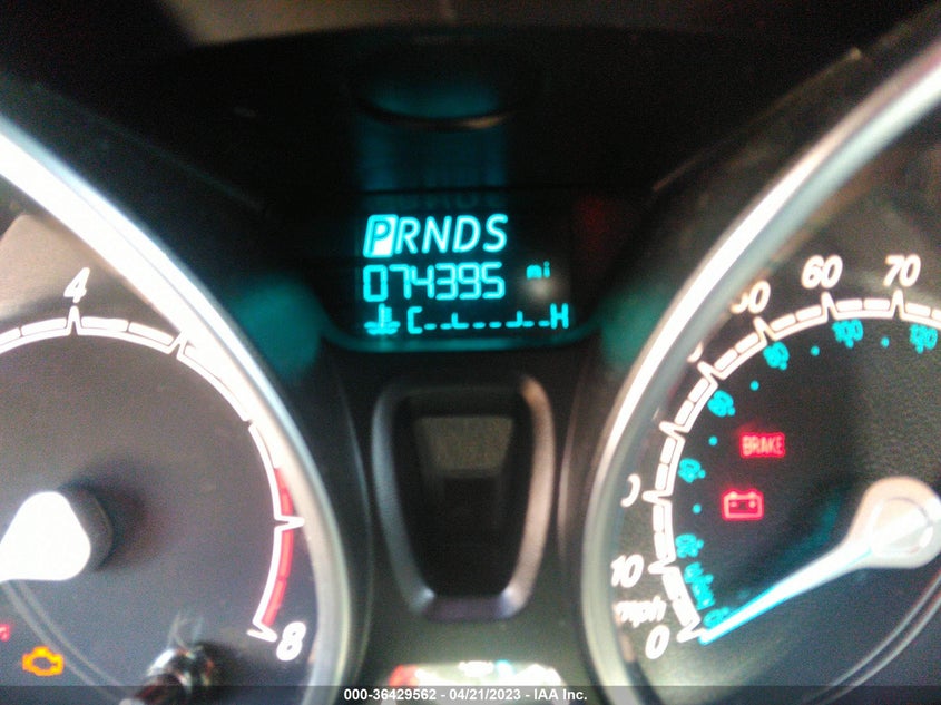 VIN 3FADP4BJ5HM118649 2017 FORD FIESTA SE