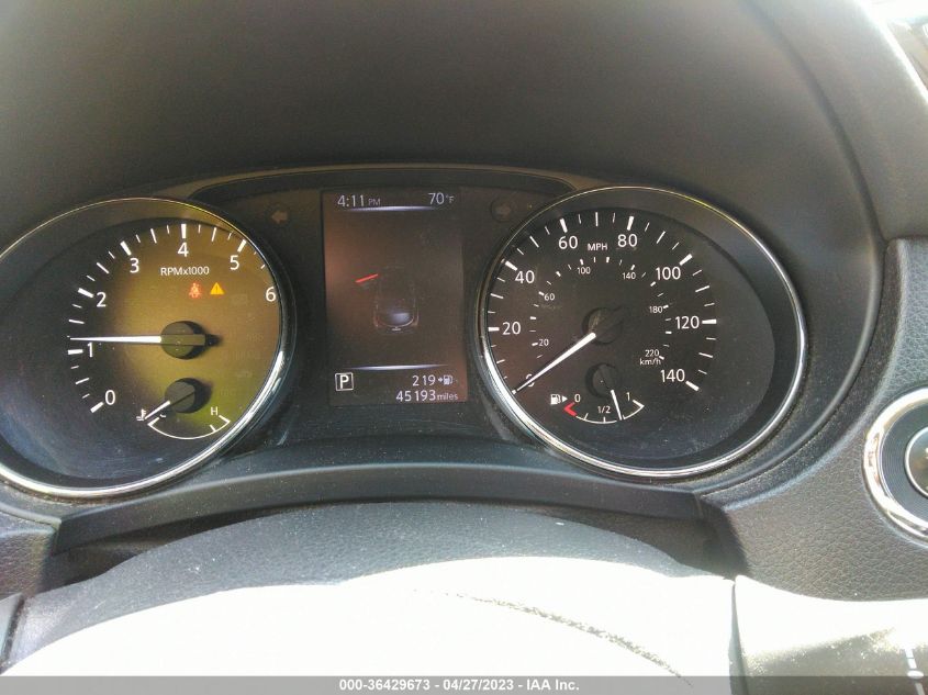 2017 NISSAN ROGUE SPORT SV - JN1BJ1CR8HW107475
