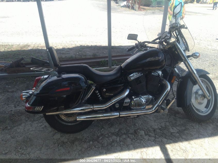 2002 HONDA VT1100 C2 1HFSC43002A200737