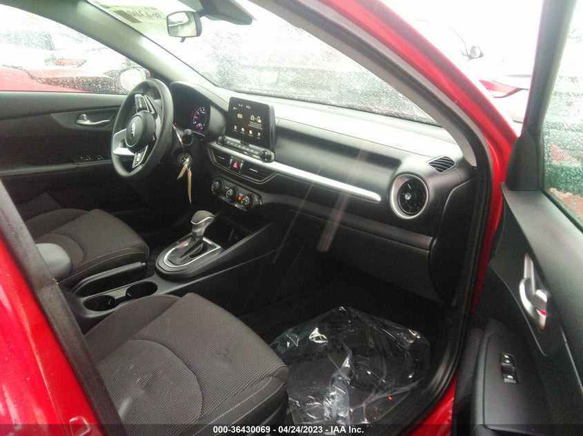 VIN 3KPF24AD2LE153908 2020 KIA FORTE LXS