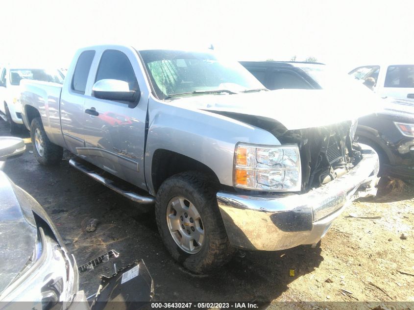 2013 CHEVROLET SILVERADO 1500 LT - 1GCRKSE77DZ390051