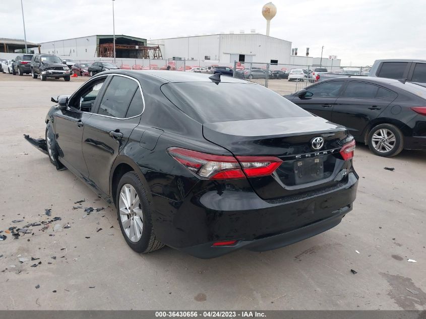 2022 TOYOTA CAMRY LE - 4T1C11AK9NU687846