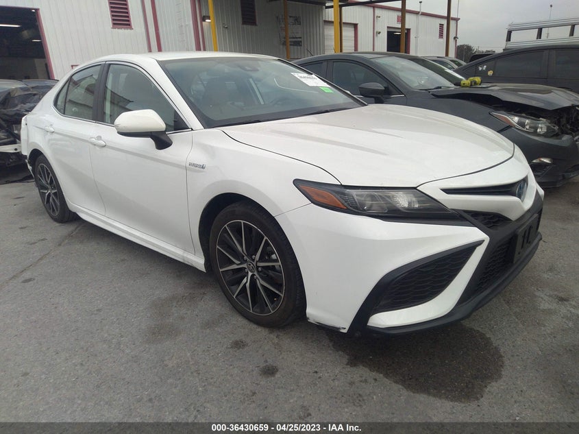 VIN 4T1G31AK8MU026397 2021 TOYOTA CAMRY HYBRID SE