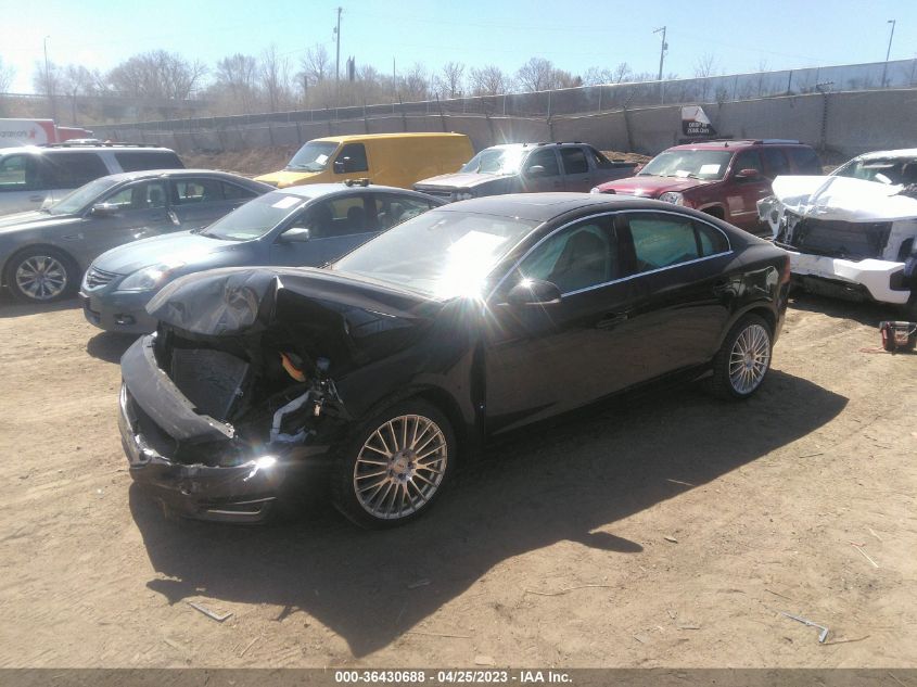 2018 VOLVO S60 INSCRIPTION - LYV402HK8JB172364