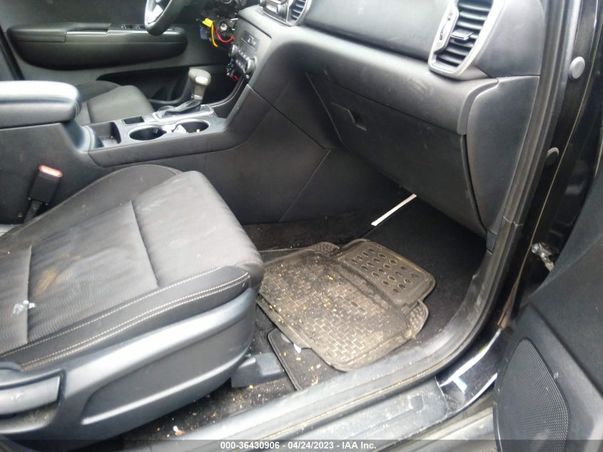 VIN KNDPM3AC0K7571267 2019 KIA SPORTAGE LX