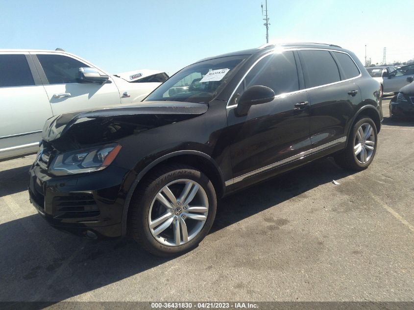 2014 VOLKSWAGEN TOUAREG EXEC - WVGEF9BPXED010162