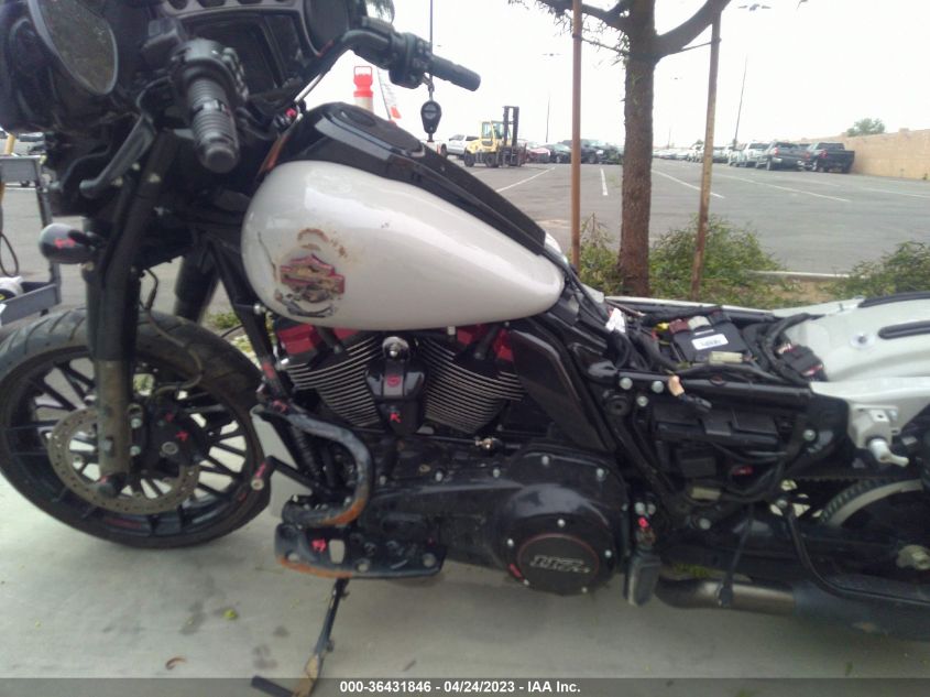 2020 HARLEY-DAVIDSON FLHXSE 1HD1PXL2XLB950802