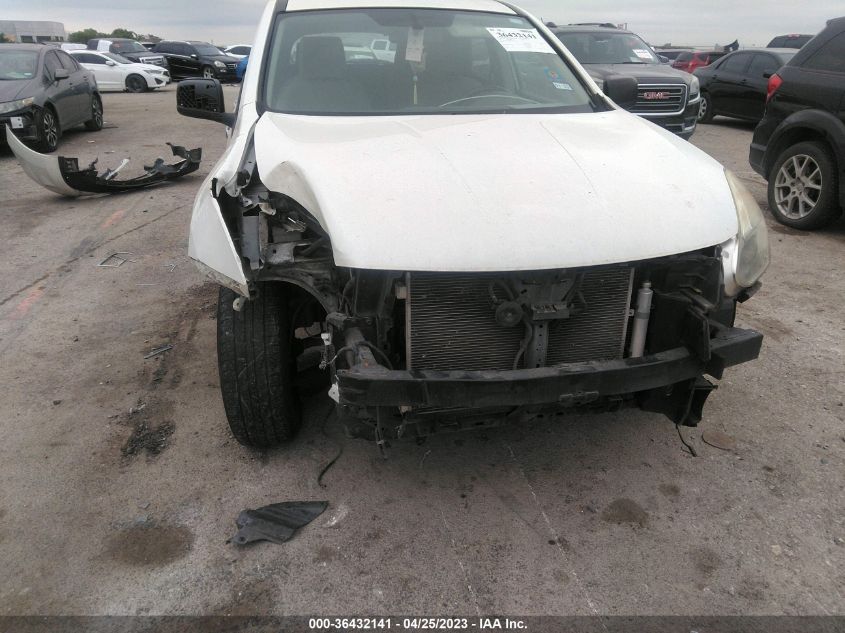 2013 NISSAN ROGUE S - JN8AS5MT8DW024103