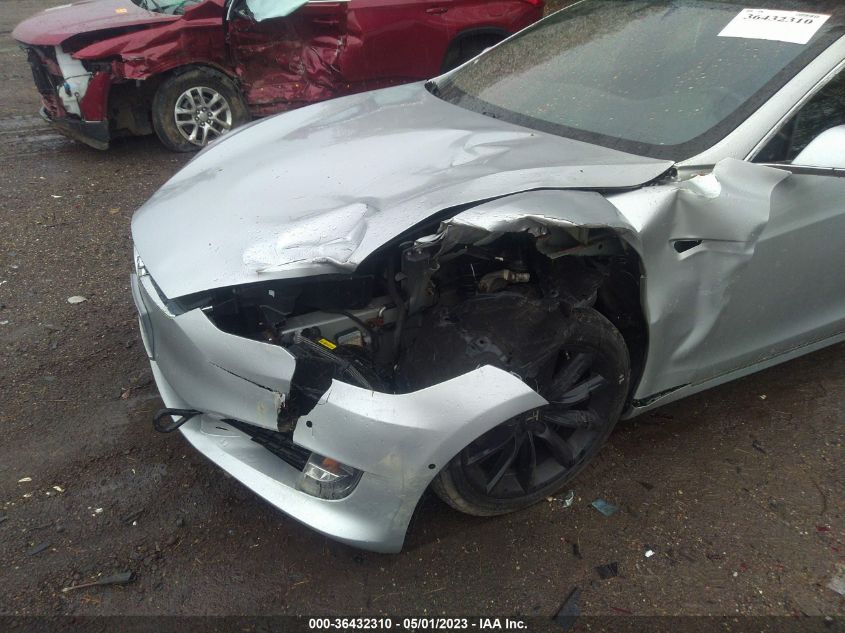 2017 TESLA MODEL S 60/75 - 5YJSA1E14HF189830