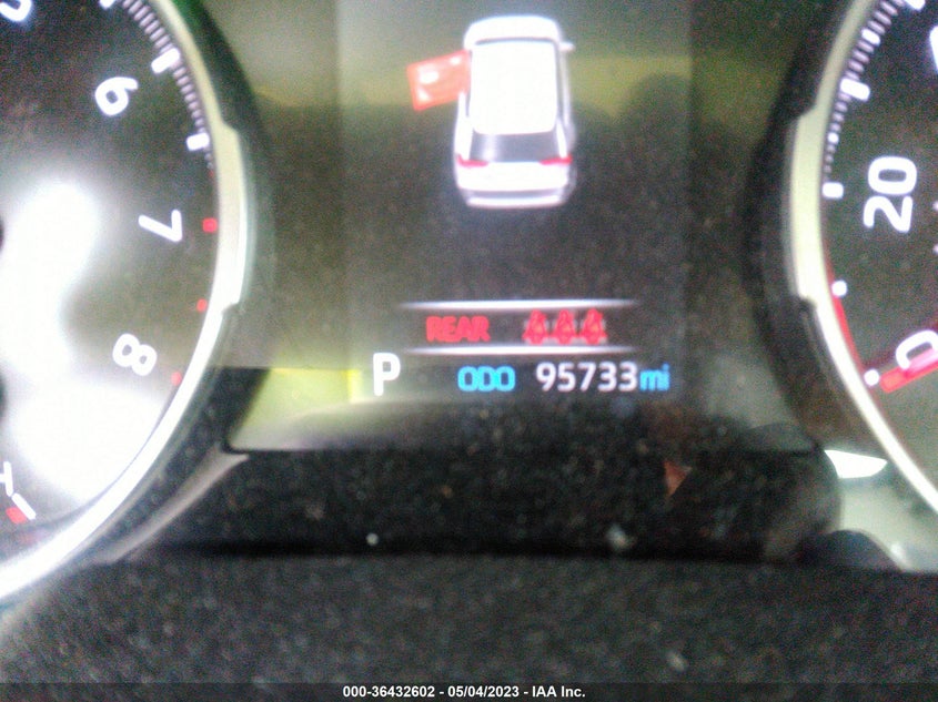 VIN 2T3P1RFV7KC043981 2019 TOYOTA RAV4 XLE
