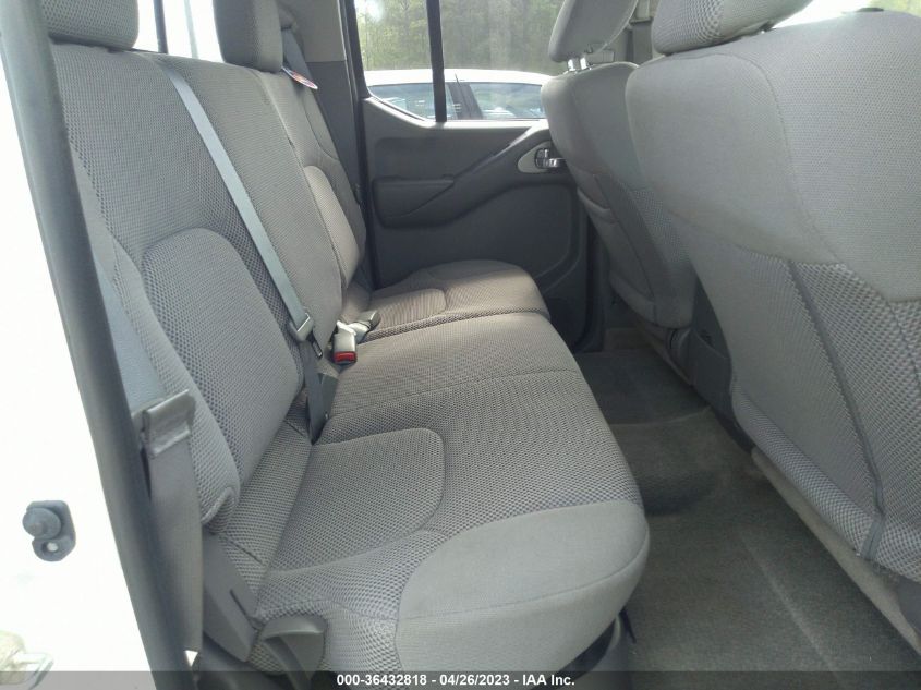 2017 NISSAN FRONTIER SV V6 - 1N6AD0ER5HN764020