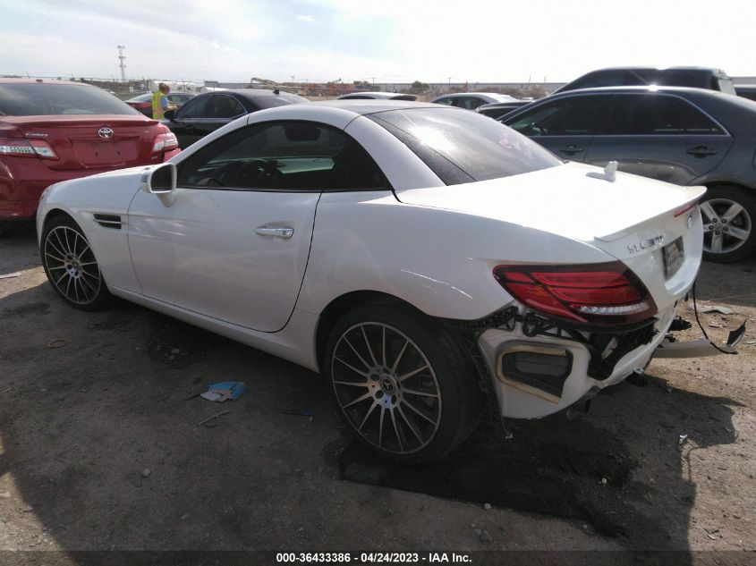 2017 MERCEDES-BENZ SLC SLC 300 - WDDPK3JA6HF138724