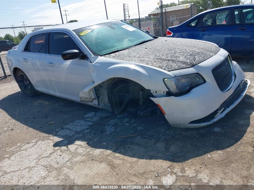 2015 CHRYSLER 300 LIMITED - 2C3CCAAG4FH845609