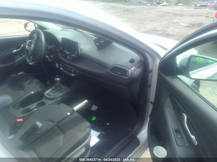 2018 HYUNDAI ELANTRA GT - KMHH35LE6JU013873