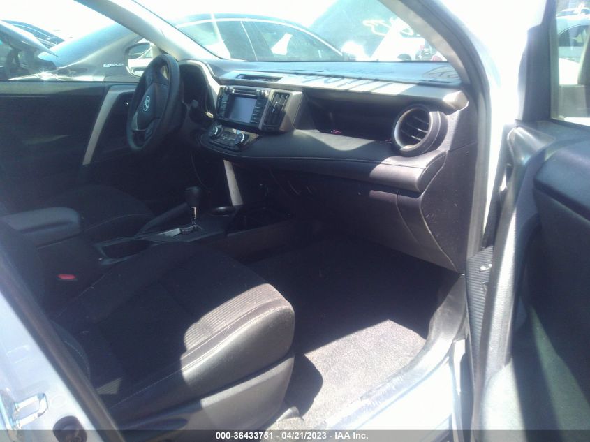 2015 TOYOTA RAV4 XLE - 2T3WFREV1FW159535