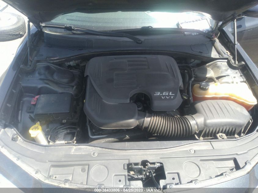 2015 CHRYSLER 300 LIMITED - 2C3CCAAG6FH932038