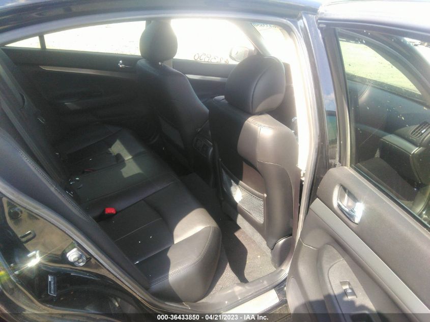 2015 INFINITI Q40 JN1CV6AR5FM523128