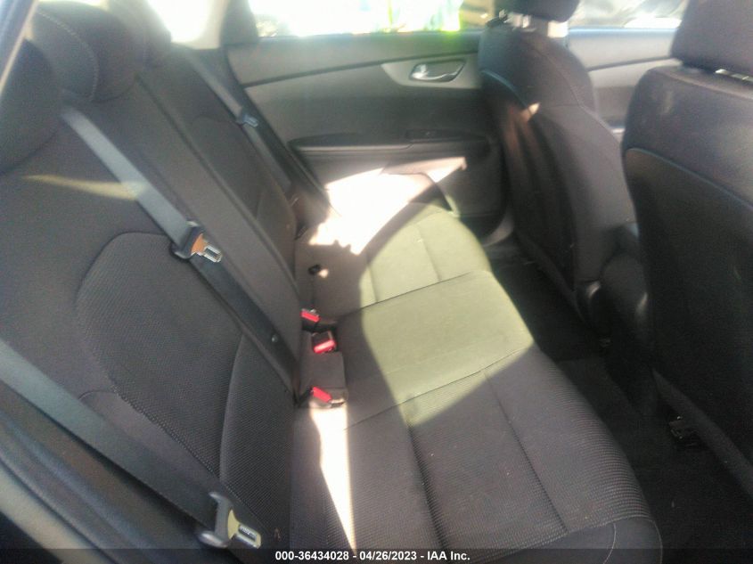2019 KIA FORTE LXS - 3KPF24AD1KE045147