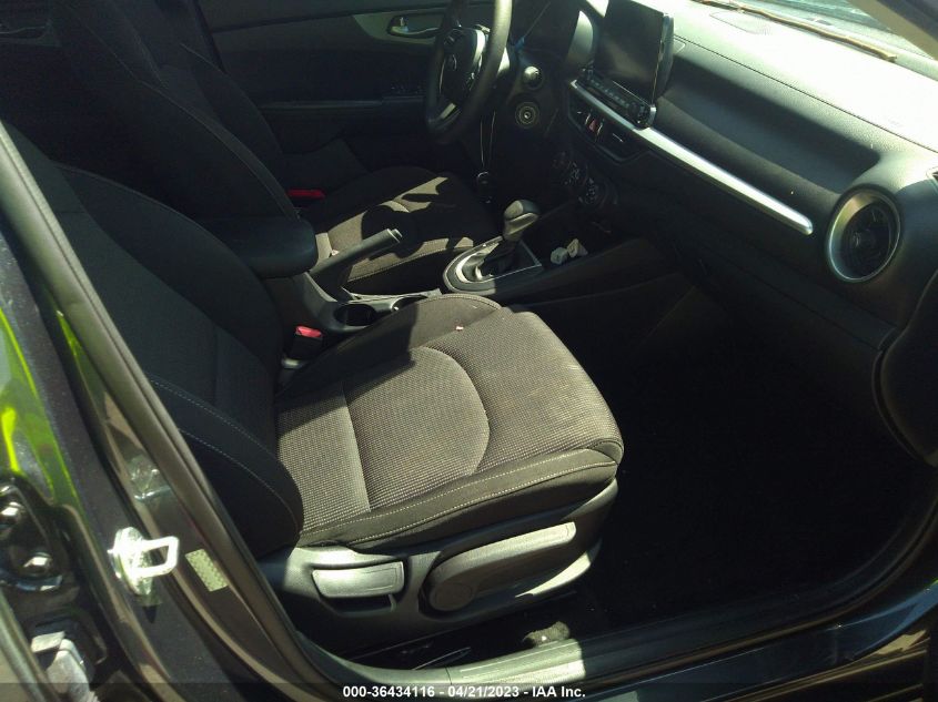 2021 KIA FORTE LXS - 3KPF24AD3ME359272