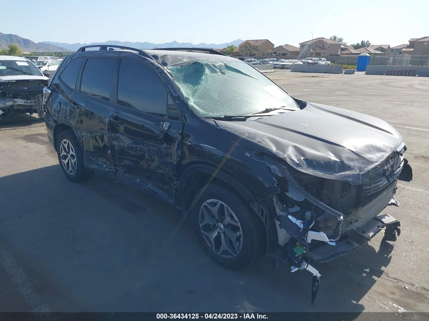 VIN JF2SKAFC7MH512129 2021 SUBARU FORESTER PREMIUM
