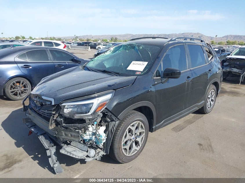 VIN JF2SKAFC7MH512129 2021 SUBARU FORESTER PREMIUM