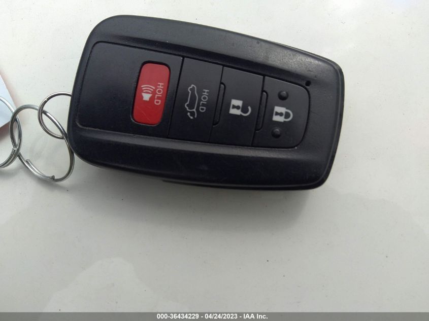 2019 TOYOTA RAV4 XLE - JTMP1RFVXKD520379