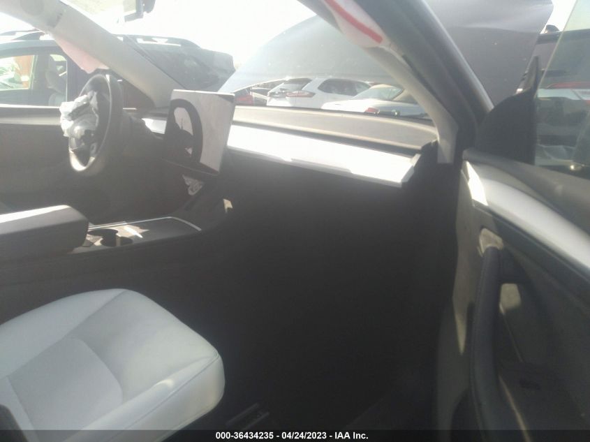 2023 TESLA MODEL Y LONG RANGE - 7SAYGDEE7PF606419