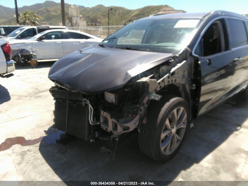 2018 CHRYSLER PACIFICA LIMITED - 2C4RC1GG5JR117183