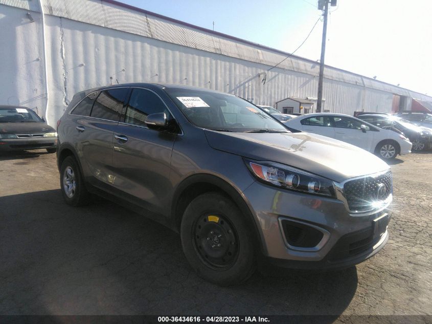 2017 KIA SORENTO L - 5XYPG4A30HG222893