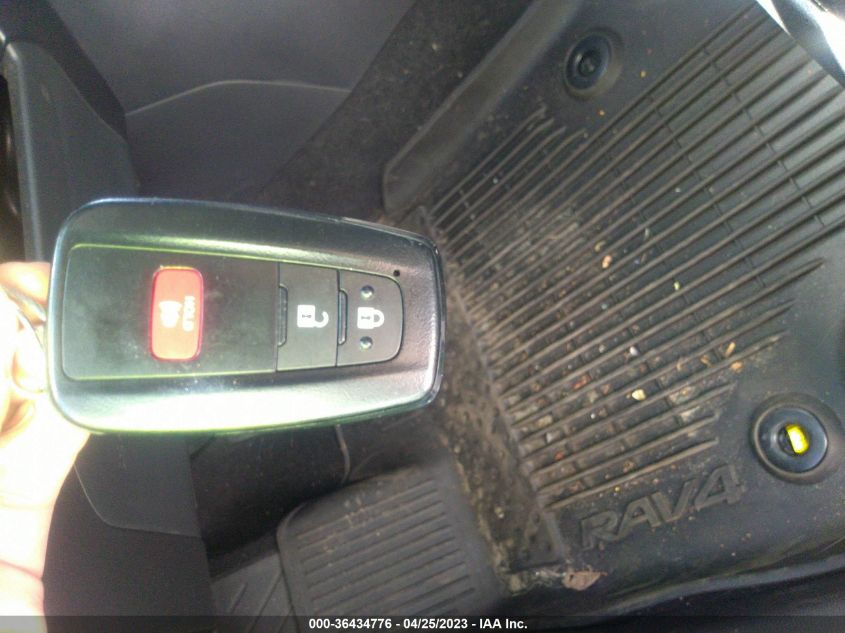 2022 TOYOTA RAV4 XLE - 2T3P1RFV4NC288564
