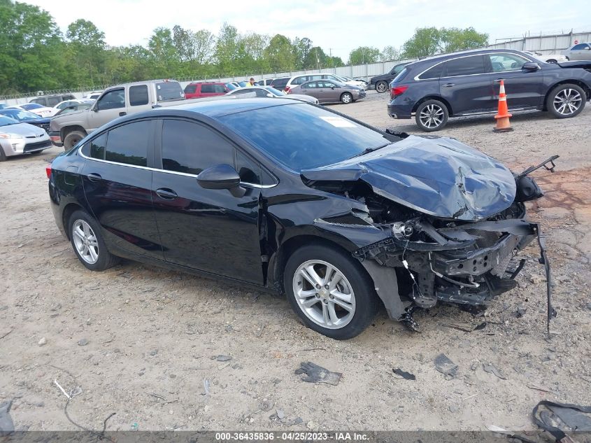 2018 CHEVROLET CRUZE LT - 1G1BE5SM4J7121753