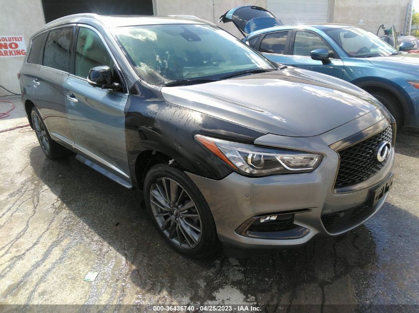 2020 INFINITI QX60 LUXE - 5N1DL0MM1LC526142