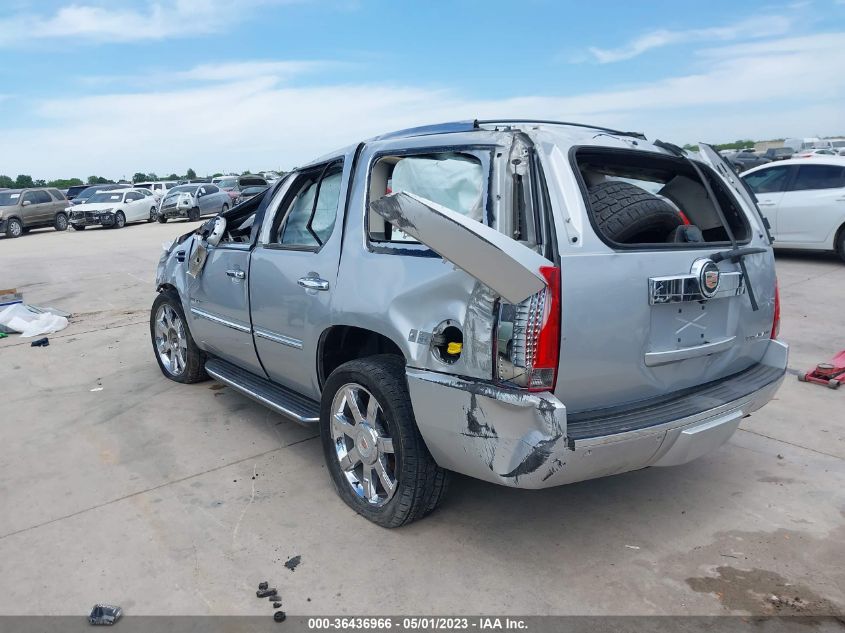 2013 CADILLAC ESCALADE LUXURY - 1GYS3BEF0DR112480