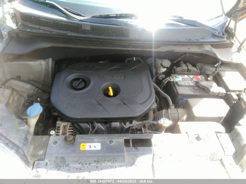 2015 KIA SOUL + - KNDJP3A50F7136544