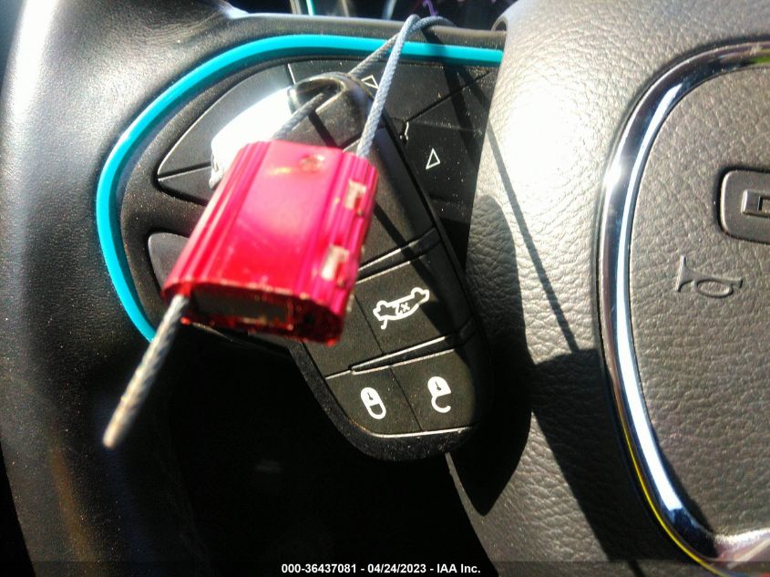 2019 DODGE CHALLENGER SXT - 2C3CDZAG5KH712668