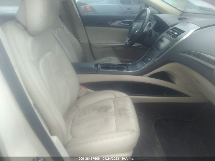 2015 LINCOLN MKZ - 3LN6L2G95FR625452