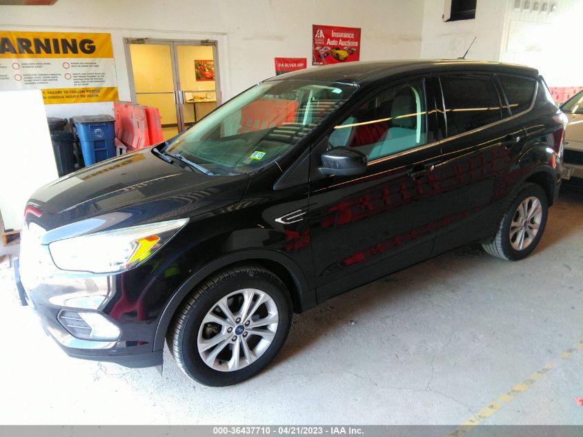 2017 FORD ESCAPE SE - 1FMCU9GD9HUA26403