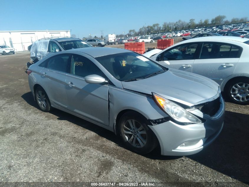 2013 HYUNDAI SONATA GLS - 5NPEB4AC5DH517173