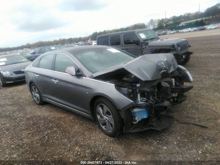 2017 HYUNDAI SONATA HYBRID LIMITED - KMHE34L38HA077257