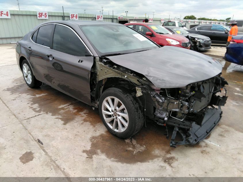 2022 TOYOTA CAMRY LE - 4T1C11AK1NU674864