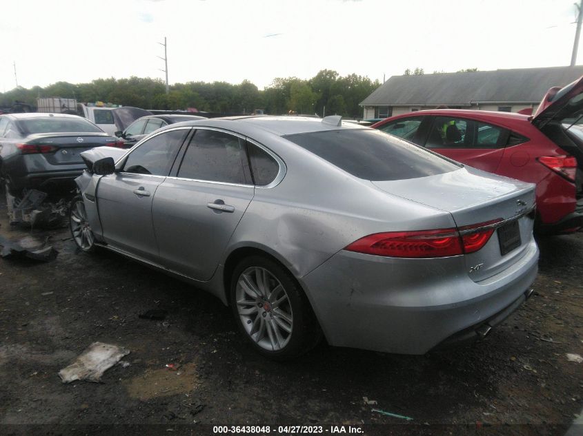 2016 JAGUAR XF 35T PRESTIGE - SAJBK4BV8GCY15611
