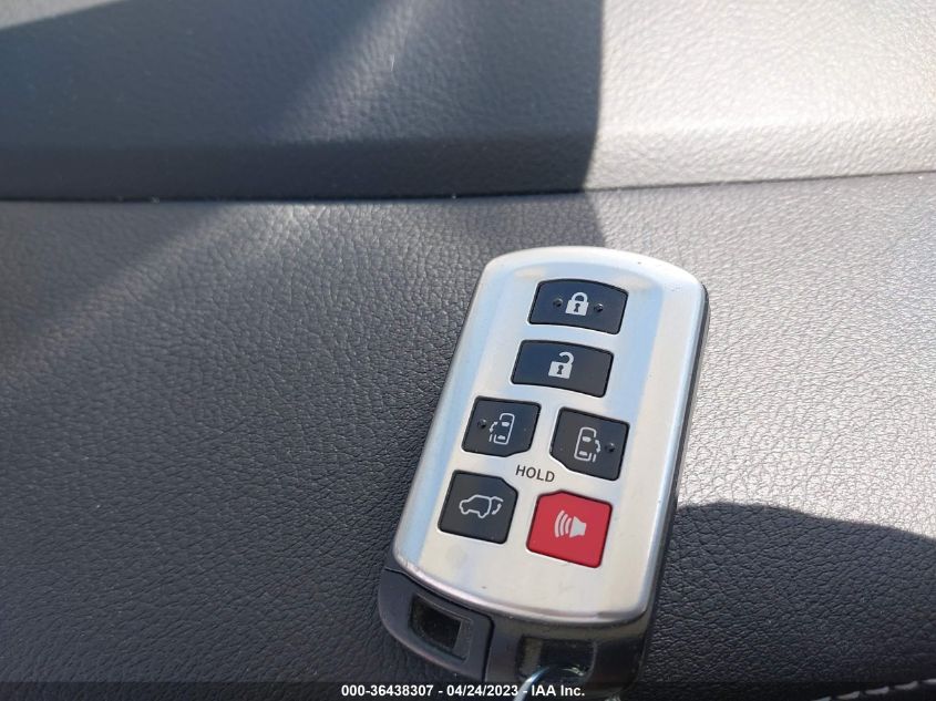 2015 TOYOTA SIENNA XLE/XLE AAS/LTD - 5TDYK3DC9FS682076