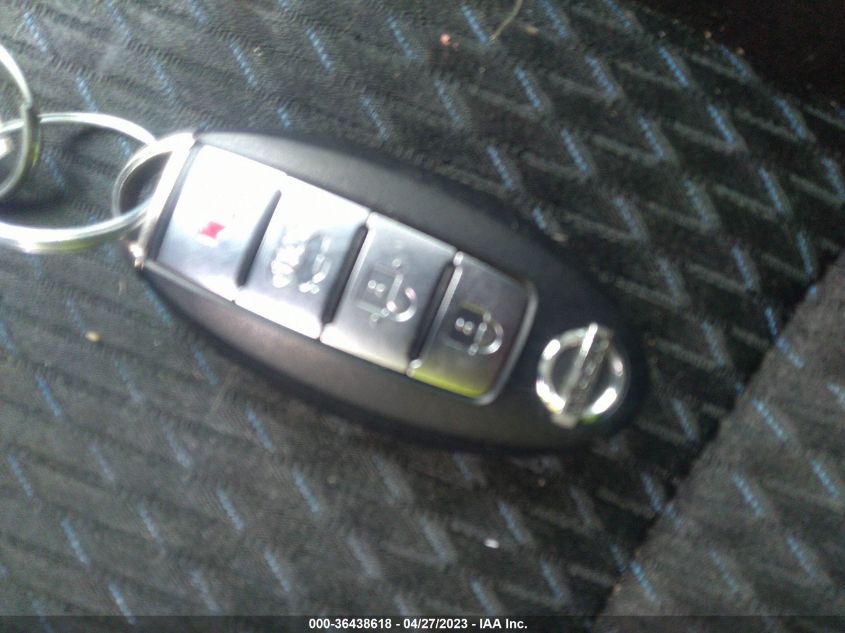 2015 NISSAN SENTRA SR - 3N1AB7AP3FY242883