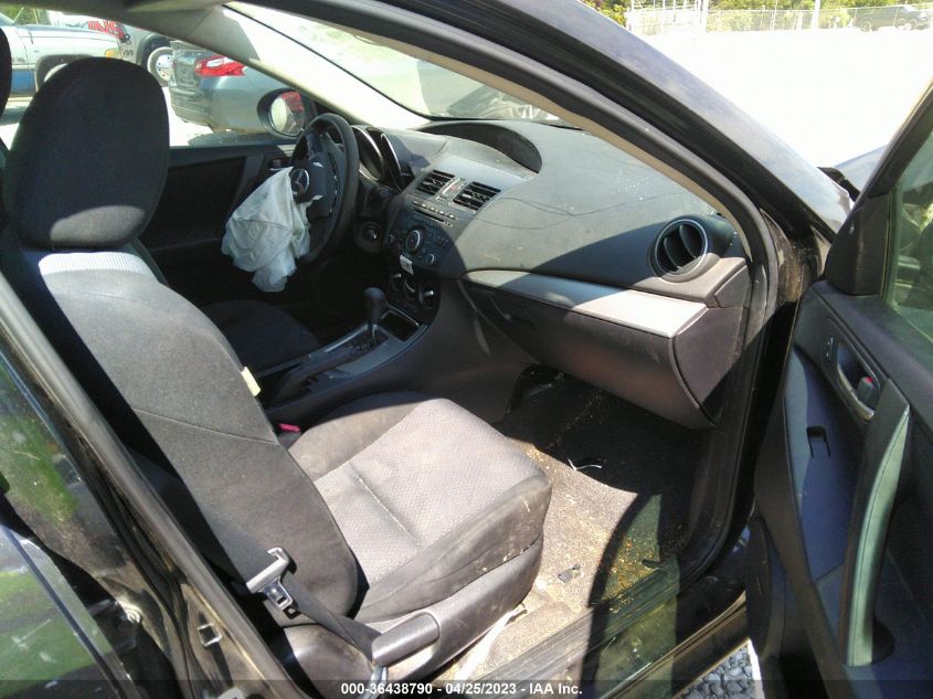 2013 MAZDA MAZDA3 I SV - JM1BL1TFXD1838607
