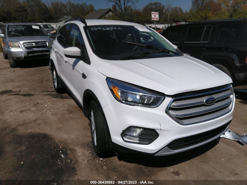 2018 FORD ESCAPE SE - 1FMCU0G92JUB62580