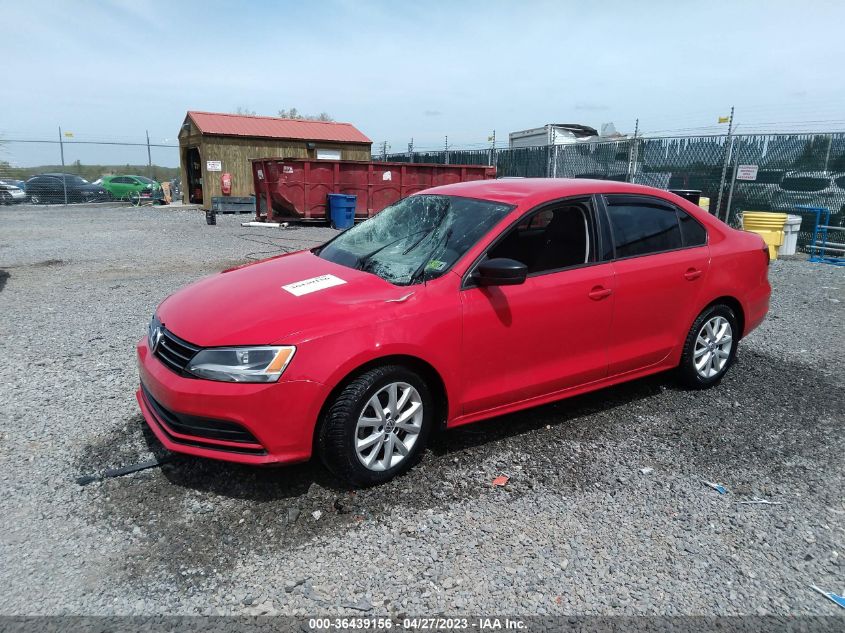 2015 VOLKSWAGEN JETTA SEDAN 1.8T SE - 3VWD17AJ2FM316775