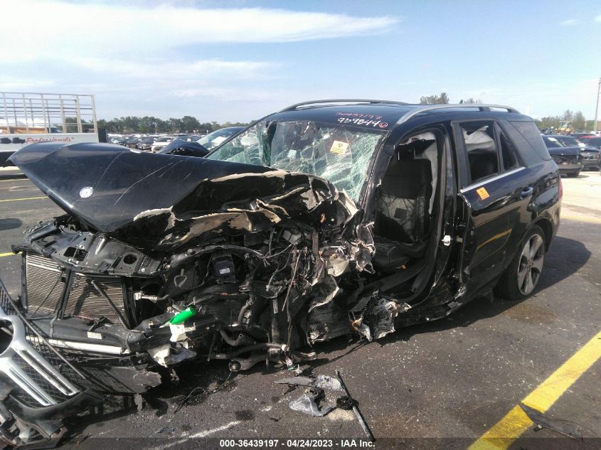 2017 MERCEDES-BENZ GLE GLE 350 - 4JGDA5HB7HA939844