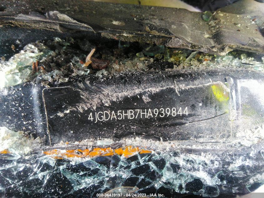 2017 MERCEDES-BENZ GLE GLE 350 - 4JGDA5HB7HA939844