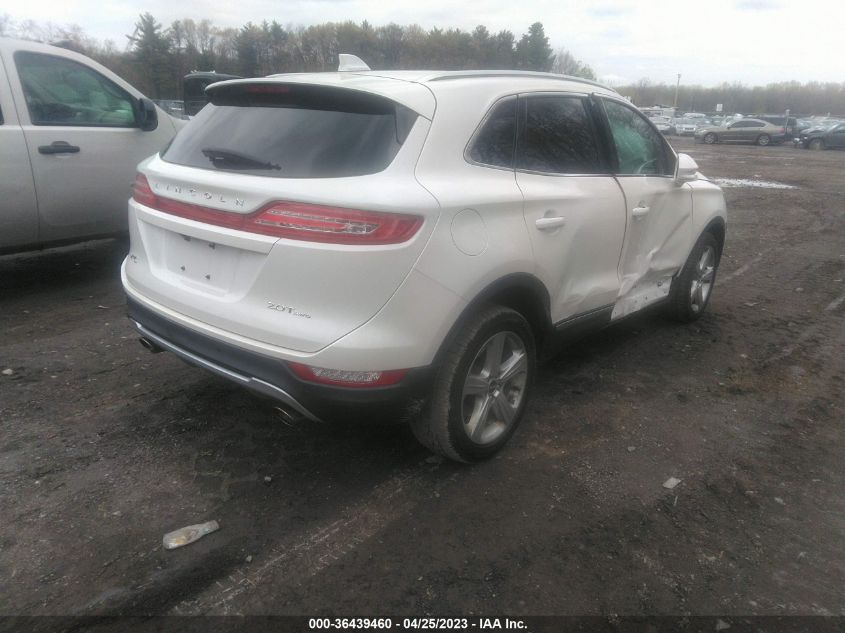 2018 LINCOLN MKC PREMIERE - 5LMCJ1D99JUL08506
